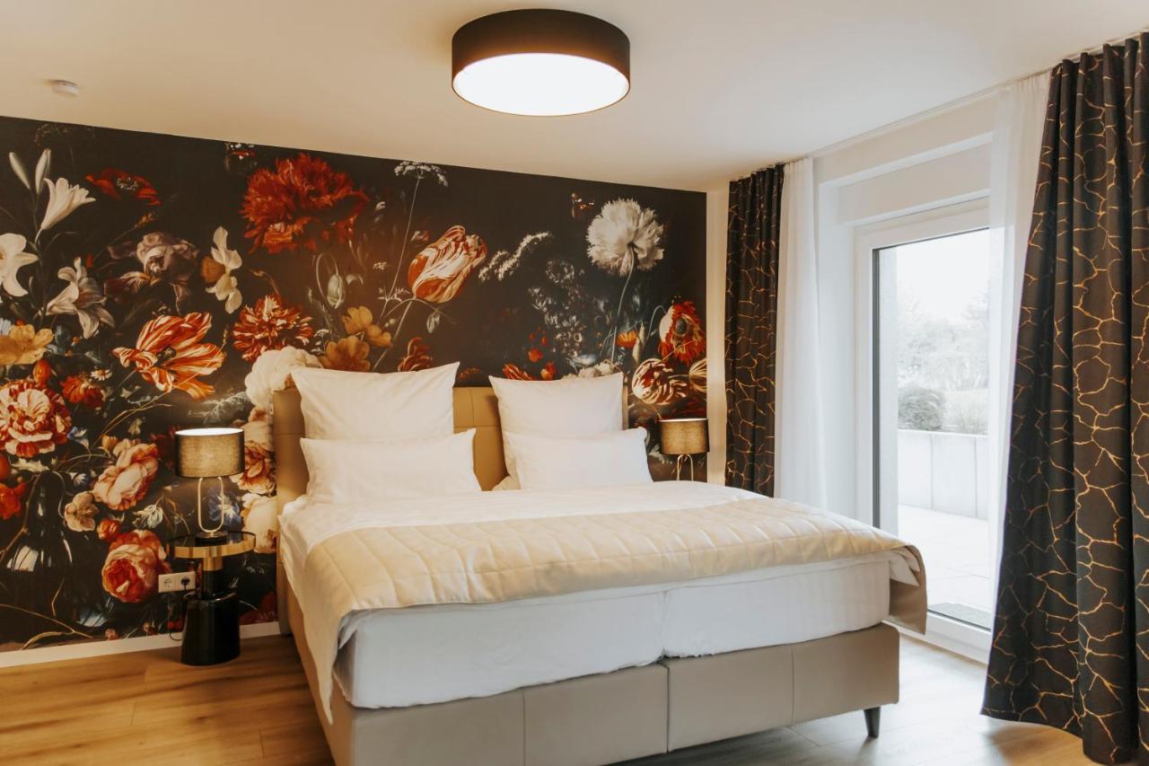 BlumenRaum - Ferienwohnung In Карлсруе Екстер'єр фото